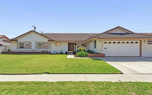 2814 Caricia in Hacienda Heights